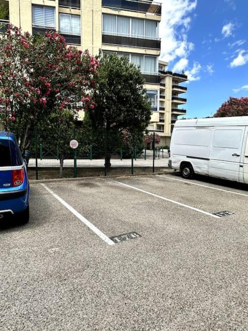 Appartement Cosy Calao - Parking Ferme Gratuit Perpignan Dış mekan fotoğraf